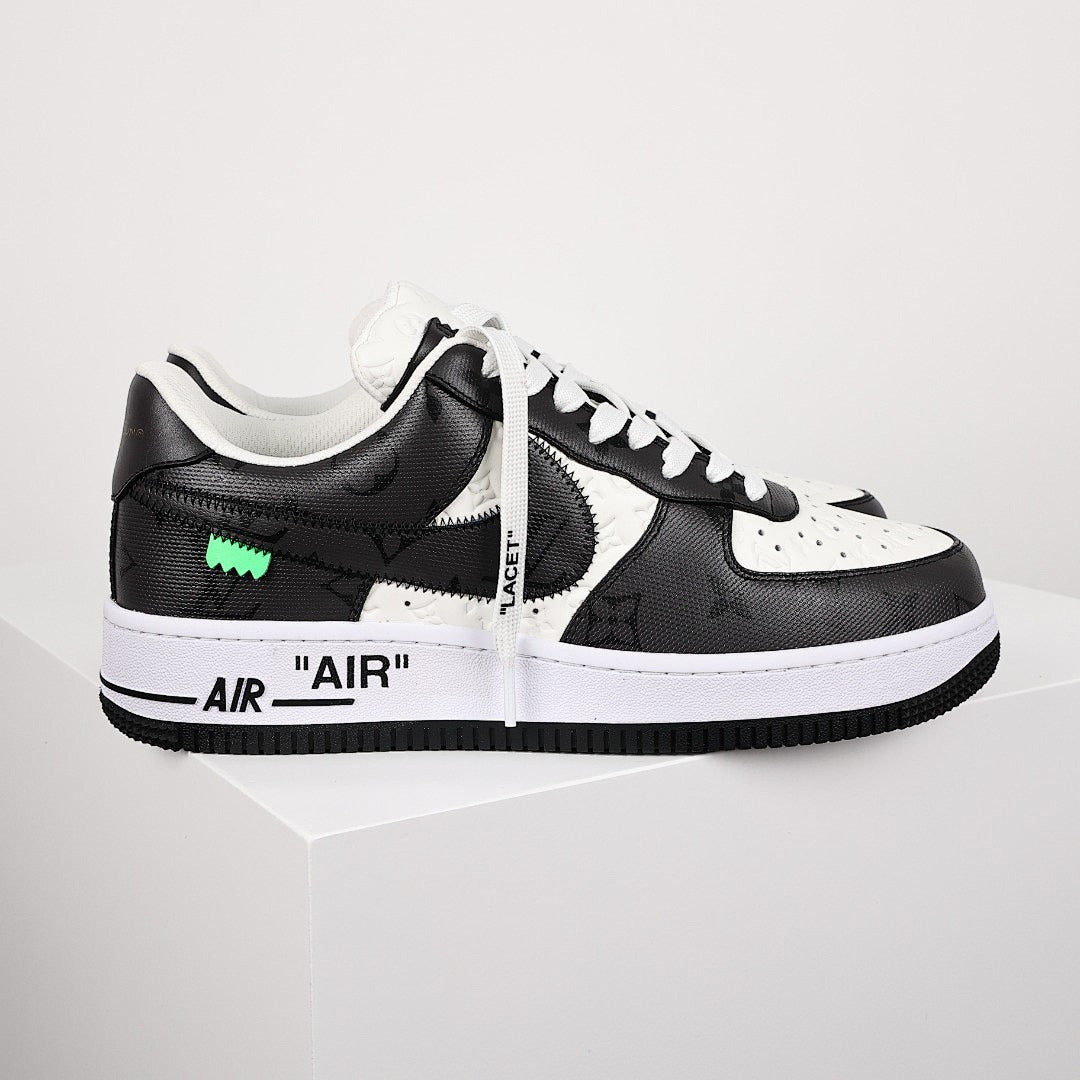 Louis Vuitton x Nike Air Force 1 Sneaker 040 - view 3