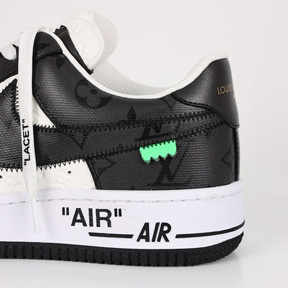 Louis Vuitton x Nike Air Force 1 Sneaker 040 - view 4