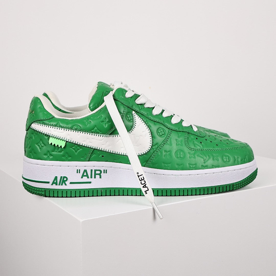 Louis Vuitton x Nike Air Force 1 Sneaker 044 - view 3