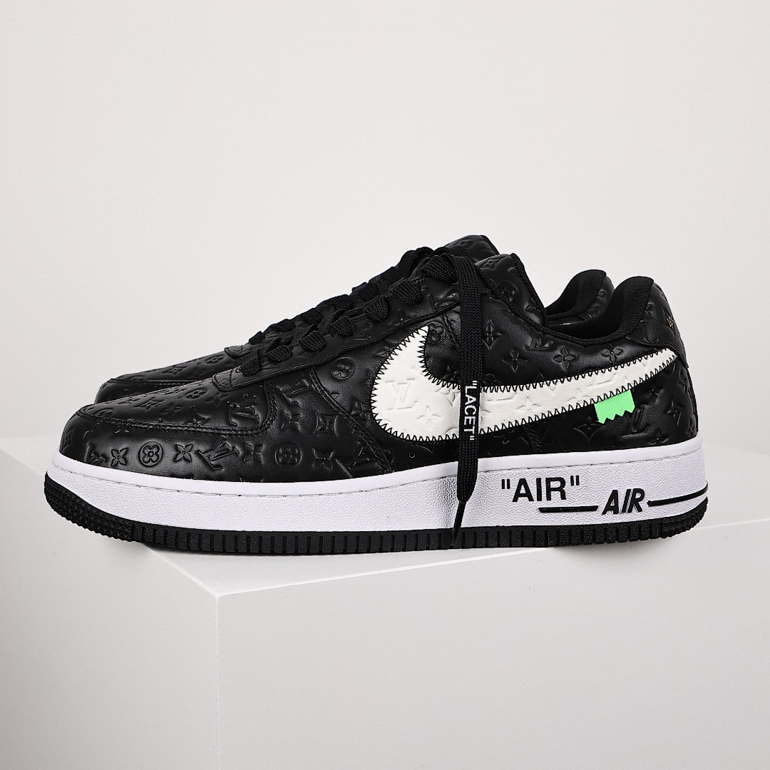 Louis Vuitton x Nike Air Force 1 Sneaker 049 - view 1