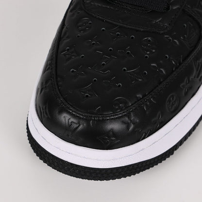Louis Vuitton x Nike Air Force 1 Sneaker 049 - view 5