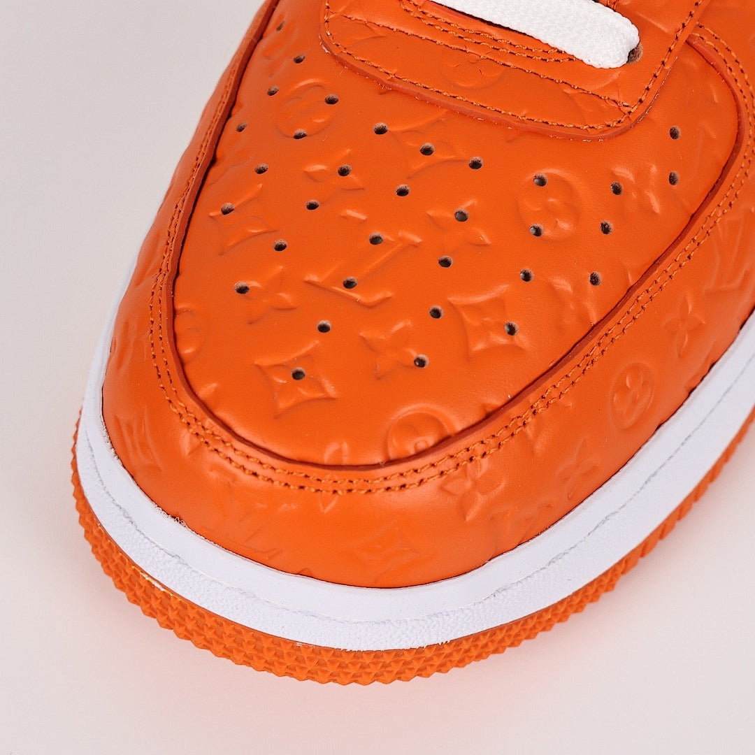 Louis Vuitton x Nike Air Force 1 Sneaker 050 - view 5